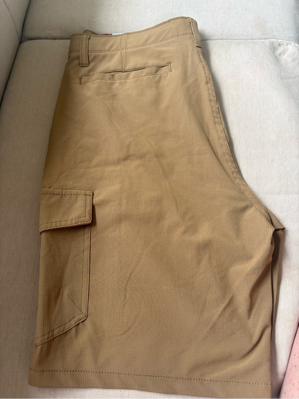 Men's Tan Cargo Shorts with Utility Pockets